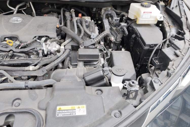 Used Toyota SIENNA 2021 2.5L Hybrid Comfort Edition Engine Bay Left