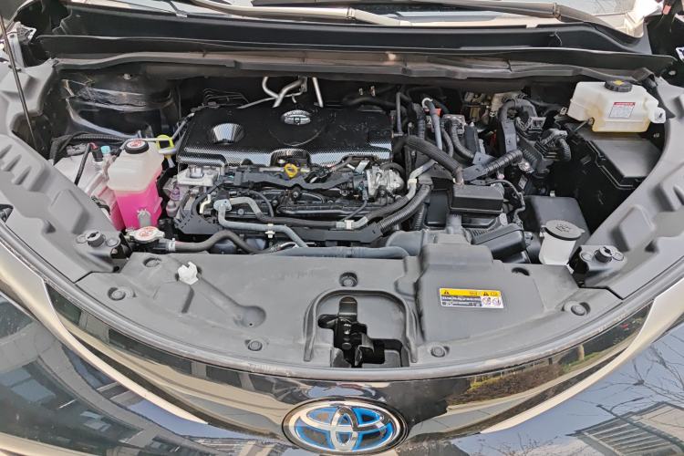 Used Toyota SIENNA 2021 2.5L Hybrid Comfort Edition Engine Bay