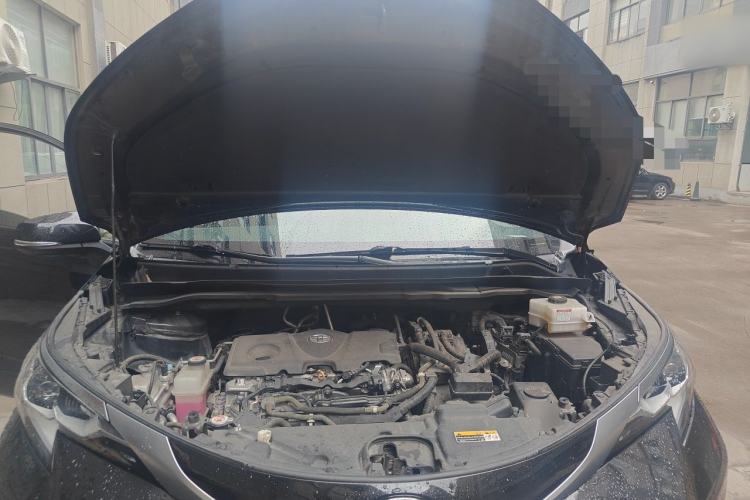 Used Toyota SIENNA 2021 2.5L Hybrid Luxury Edition Engine Bay