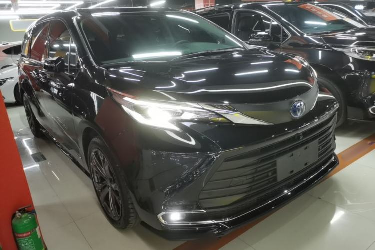 Used Toyota SIENNA 2021 2.5L Hybrid Premium Edition Exterior 1
