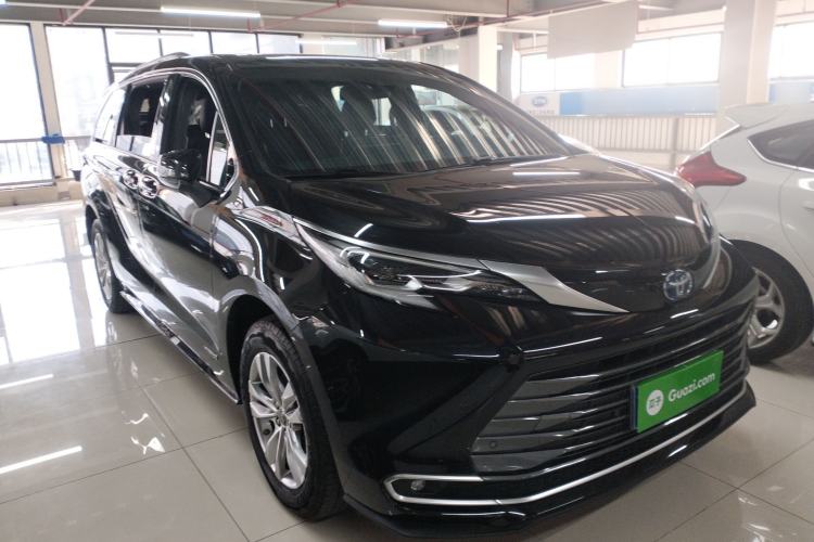Used Toyota SIENNA 2021 2.5L Hybrid Ultimate Edition Exterior 1