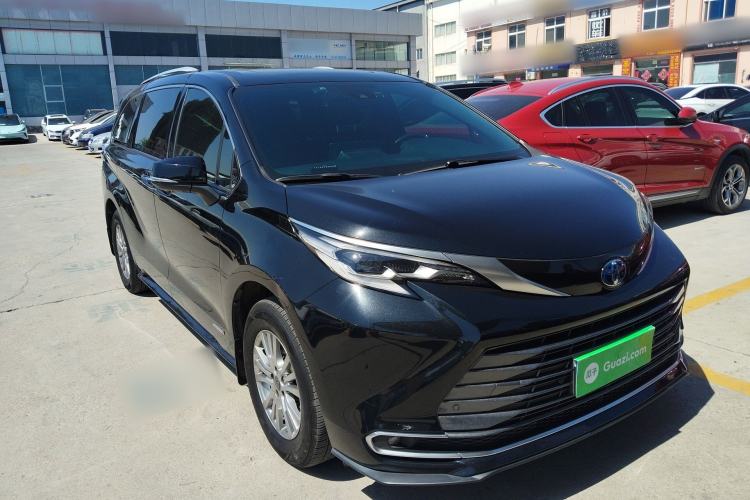 Used Toyota SIENNA 2021 2.5L Hybrid Premium Edition Exterior 1