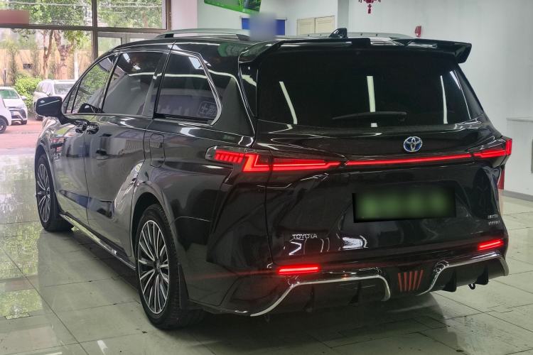 Used Toyota SIENNA 2021 2.5L Hybrid Luxury Edition Exterior 3