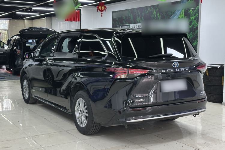Used Toyota SIENNA 2021 2.5L Hybrid Premium Edition Exterior 3