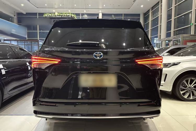 Used Toyota SIENNA 2021 2.5L Hybrid Ultimate Edition Exterior 4