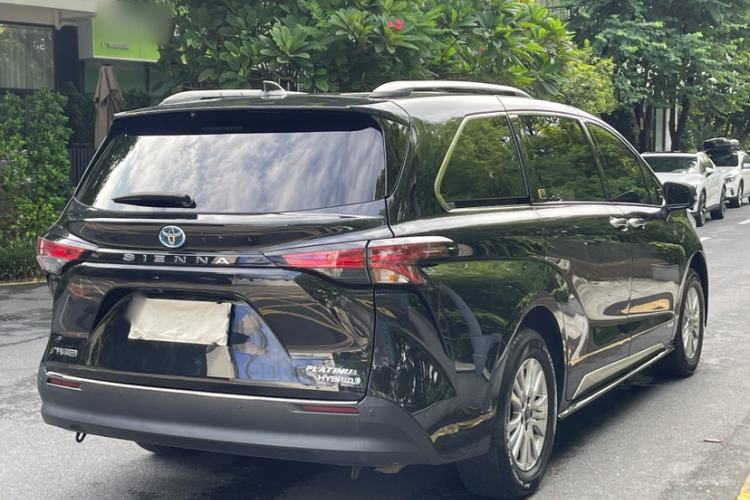 Used Toyota SIENNA 2021 2.5L Hybrid Comfort Edition Exterior 4