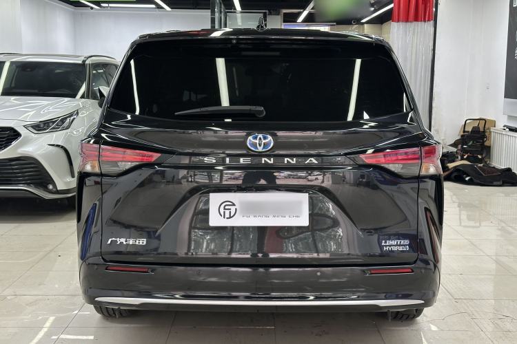 Used Toyota SIENNA 2021 2.5L Hybrid Premium Edition Exterior 4