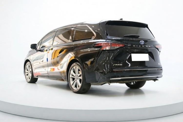 Used Toyota SIENNA 2021 2.5L Hybrid Premium Edition Exterior 5