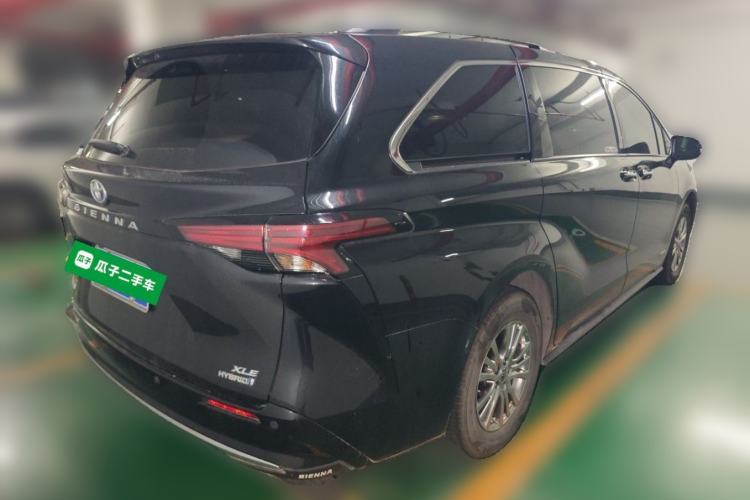 Used Toyota SIENNA 2021 2.5L Hybrid Luxury Edition Exterior 5