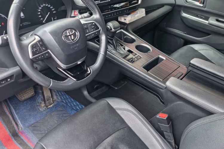 Used Toyota SIENNA 2021 2.5L Hybrid Premium Edition Exterior 7