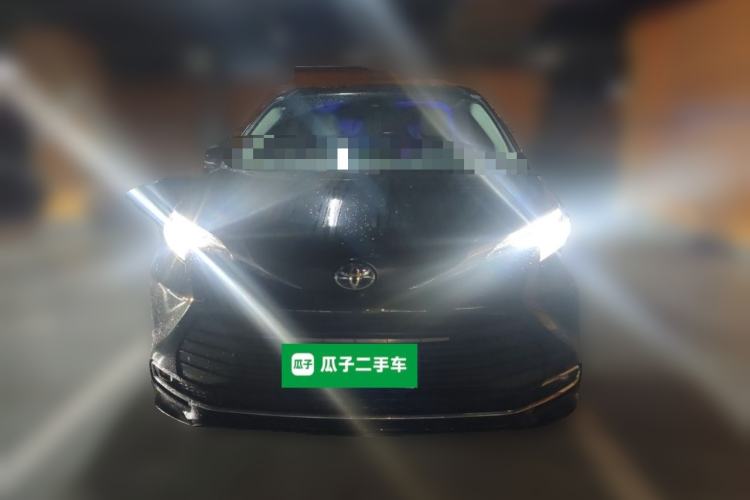 Used Toyota SIENNA 2021 2.5L Hybrid Comfort Edition Front
