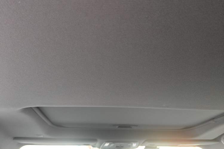 Used Toyota SIENNA 2021 2.5L Hybrid Premium Edition Headliner