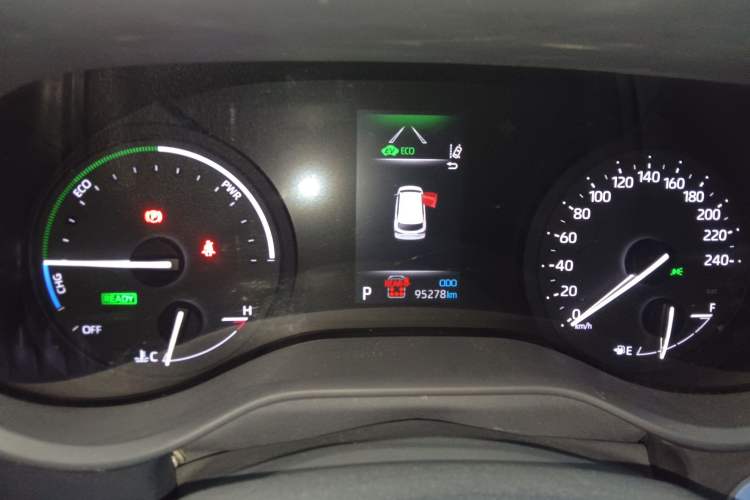 Used Toyota SIENNA 2021 2.5L Hybrid Premium Edition Instrument Cluster