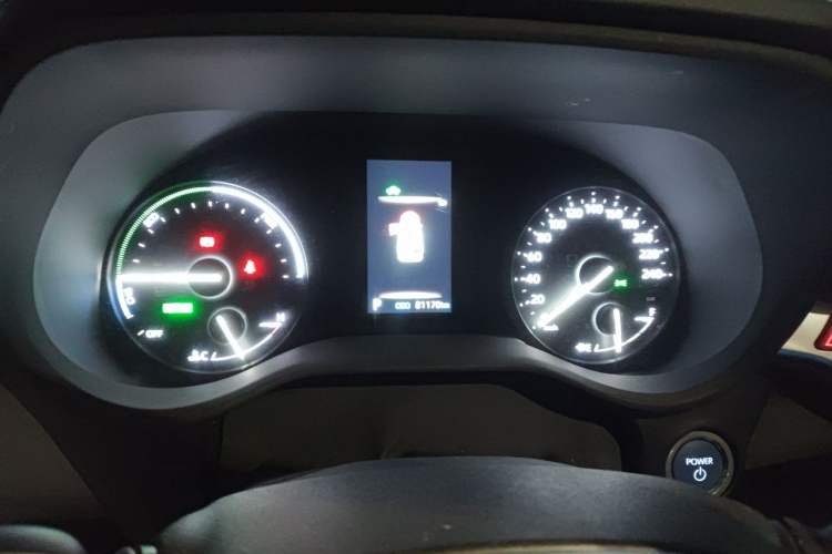 Used Toyota SIENNA 2021 2.5L Hybrid Luxury Edition Instrument Cluster