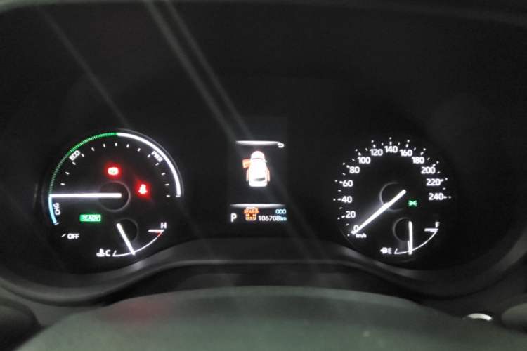 Used Toyota SIENNA 2021 2.5L Hybrid Luxury Edition Instrument Cluster