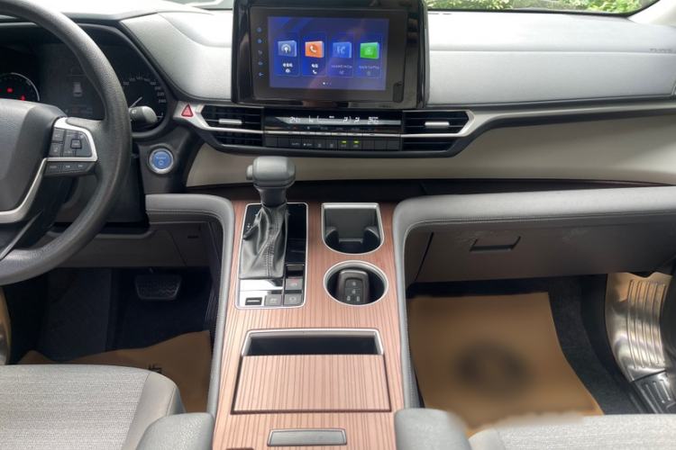 Used Toyota SIENNA 2021 2.5L Hybrid Comfort Edition Interior 14