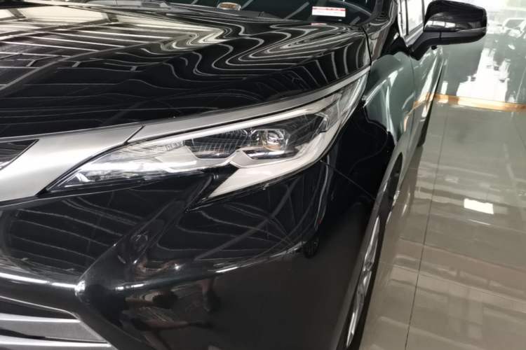 Used Toyota SIENNA 2021 2.5L Hybrid Premium Edition Left Front Headlight