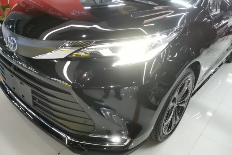 Used Toyota SIENNA 2021 2.5L Hybrid Premium Edition Left Front Headlight