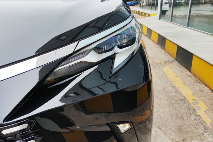 Used Toyota SIENNA 2021 2.5L Hybrid Premium Edition Left Front Headlight
