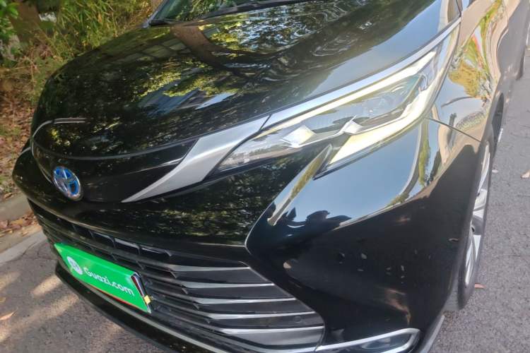 Used Toyota SIENNA 2021 2.5L Hybrid Premium Edition Left Front Headlight