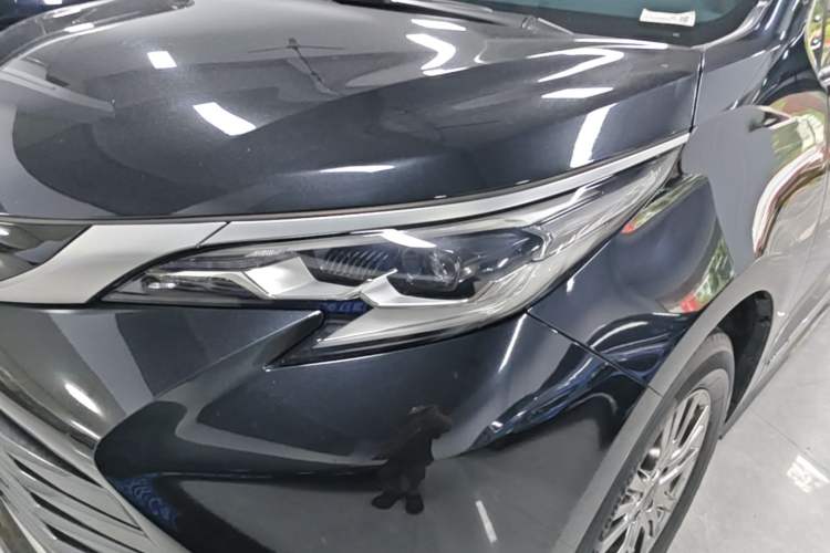 Used Toyota SIENNA 2021 2.5L Hybrid Luxury Edition Left Front Headlight