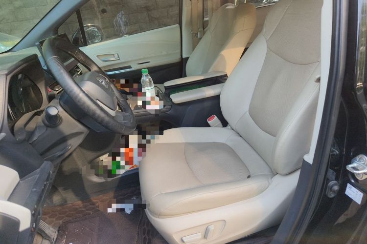 Used Toyota SIENNA 2021 2.5L Hybrid Luxury Edition Left Front Seat