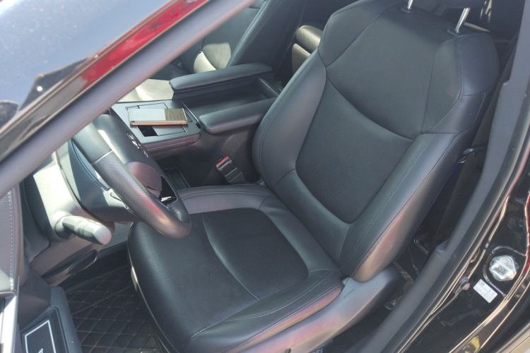 Used Toyota SIENNA 2021 2.5L Hybrid Premium Edition Left Front Seat