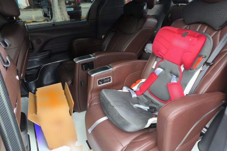 Used Toyota SIENNA 2021 2.5L Hybrid Platinum Edition Left Rear Seat