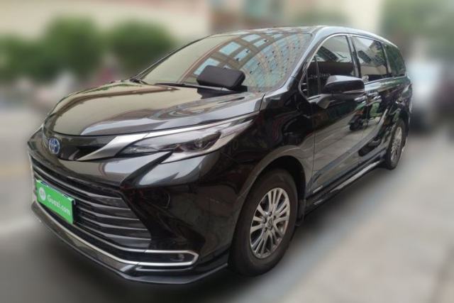 Used Toyota SIENNA 2021 2.5L Hybrid Premium Edition
