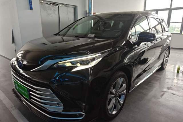 Used Toyota SIENNA 2021 2.5L Hybrid Platinum Edition