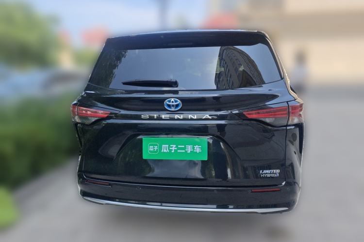 Used Toyota SIENNA 2021 2.5L Hybrid Premium Edition Rear