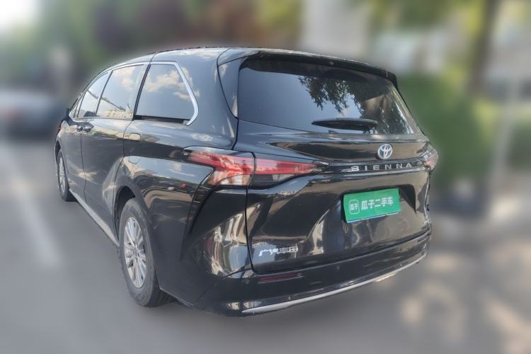Used Toyota SIENNA 2021 2.5L Hybrid Luxury Edition Rear Left 45 Deg