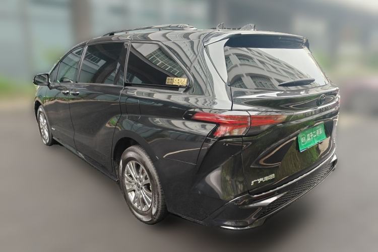 Used Toyota SIENNA 2021 2.5L Hybrid Luxury Edition Rear Left 45 Deg
