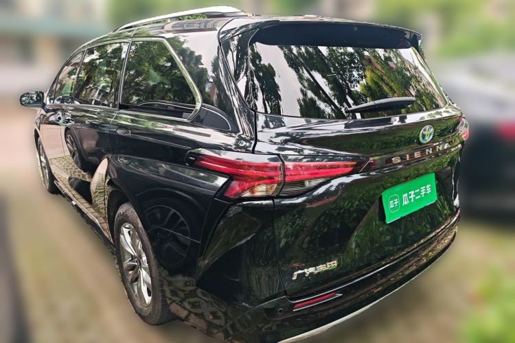 Used Toyota SIENNA 2021 2.5L Hybrid Platinum Edition Rear Left 45 Deg