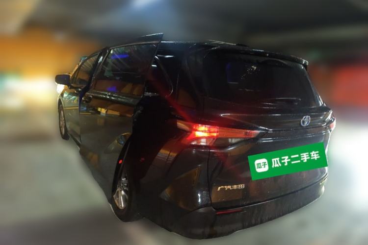 Used Toyota SIENNA 2021 2.5L Hybrid Comfort Edition Rear Left 45 Deg