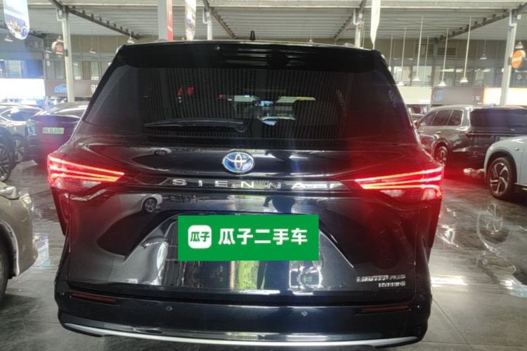 Used Toyota SIENNA 2021 2.5L Hybrid Ultimate Edition Rear