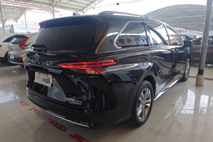 Used Toyota SIENNA 2021 2.5L Hybrid Ultimate Edition Rear Right 45 Deg