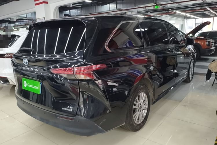 Used Toyota SIENNA 2021 2.5L Hybrid Comfort Edition Rear Right 45 Deg