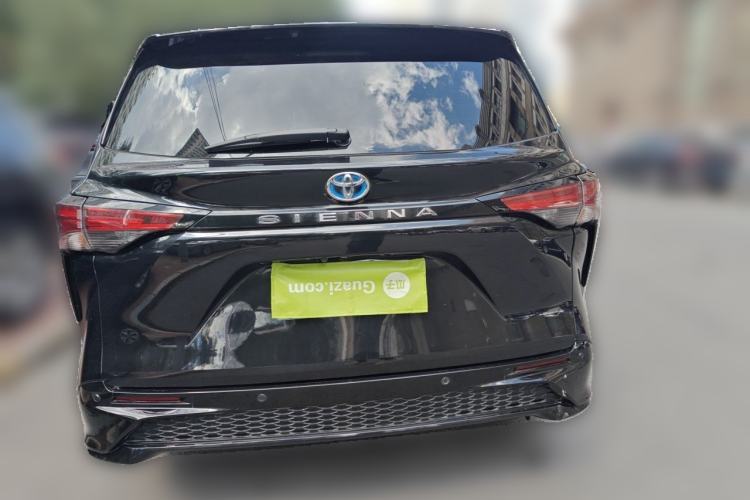 Used Toyota SIENNA 2021 2.5L Hybrid Comfort Edition Rear