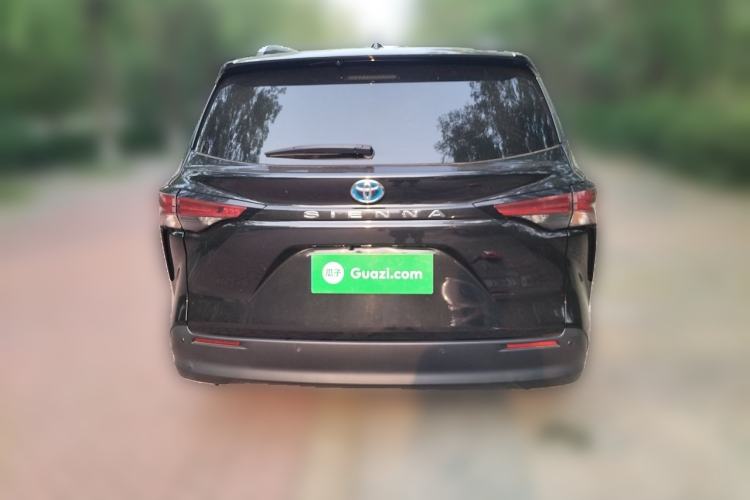 Used Toyota SIENNA 2021 2.5L Hybrid Comfort Edition Rear