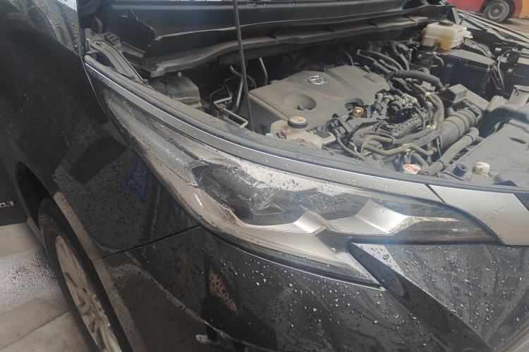 Used Toyota SIENNA 2021 2.5L Hybrid Luxury Edition Right Front Headlight