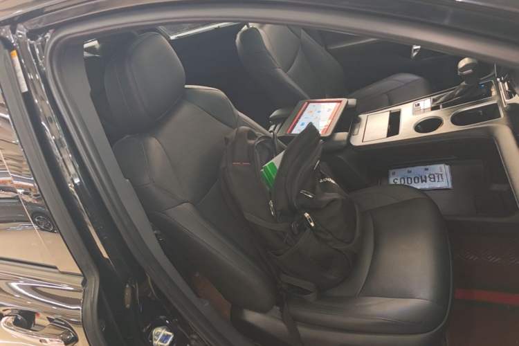 Used Toyota SIENNA 2021 2.5L Hybrid Premium Edition Right Front Seat