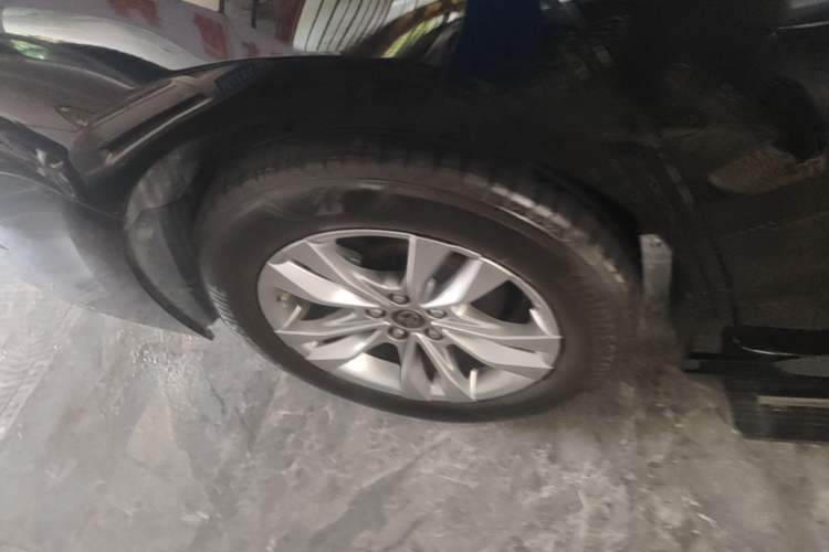 Used Toyota SIENNA 2021 2.5L Hybrid Ultimate Edition Right Rear Wheel Hub