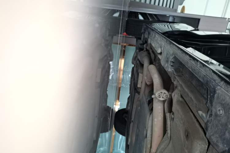 Used Toyota SIENNA 2021 2.5L Hybrid Premium Edition Right Side Sill