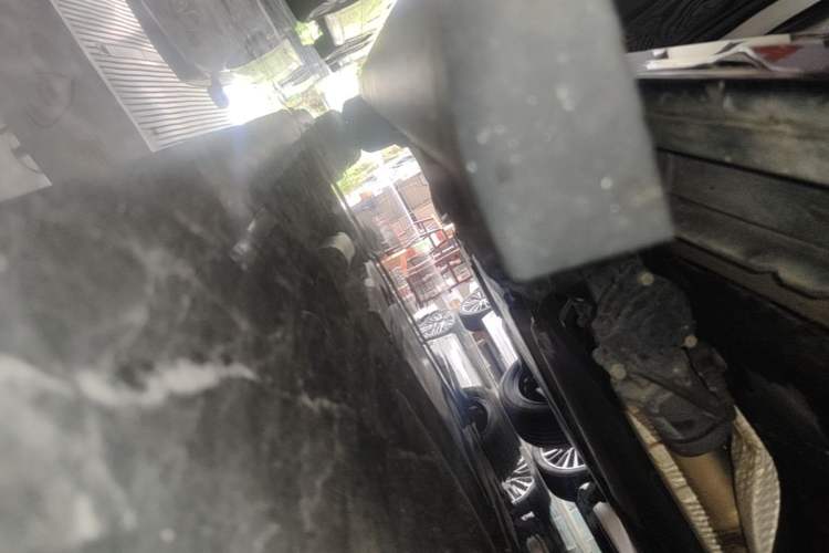 Used Toyota SIENNA 2021 2.5L Hybrid Ultimate Edition Right Side Sill