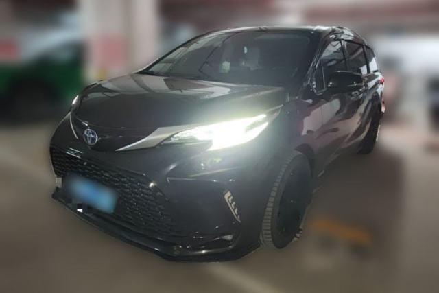 Used Toyota SIENNA 2021 2.5L Hybrid Luxury Edition
