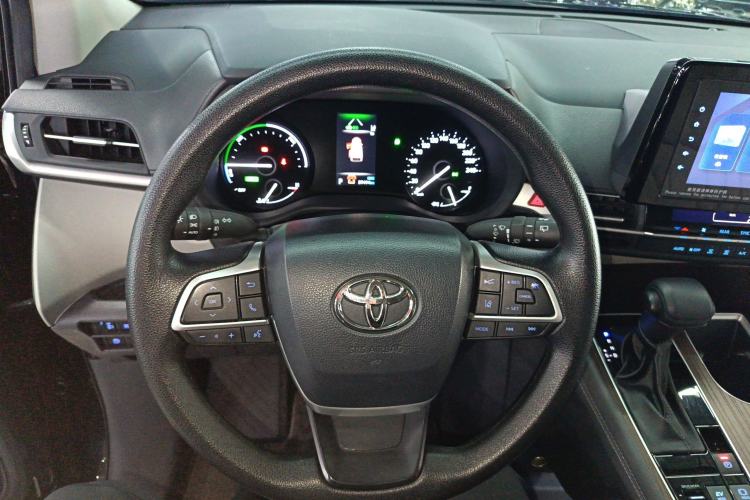 Used Toyota SIENNA 2021 2.5L Hybrid Comfort Edition Steering Wheel