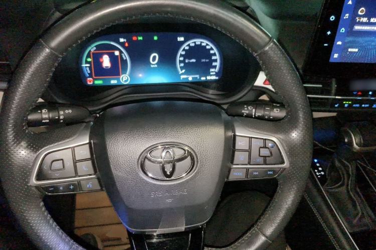 Used Toyota SIENNA 2021 2.5L Hybrid Ultimate Edition Steering Wheel