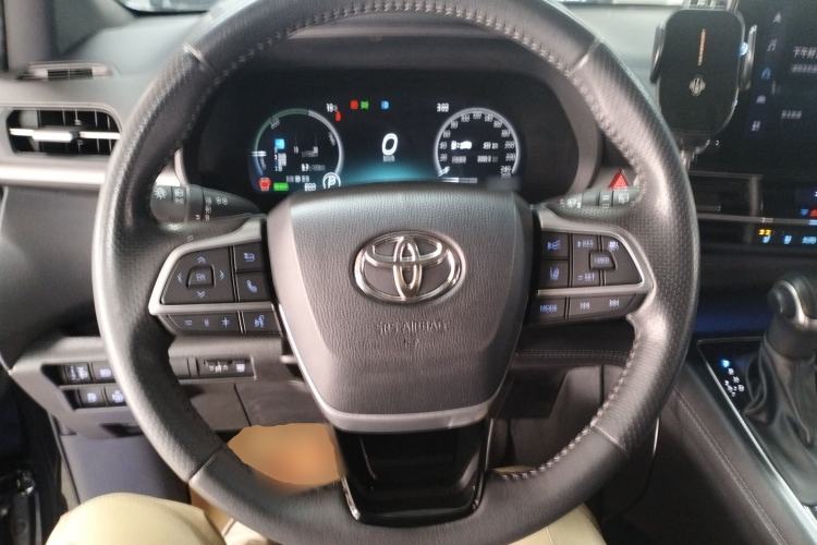 Used Toyota SIENNA 2021 2.5L Hybrid Ultimate Edition Steering Wheel