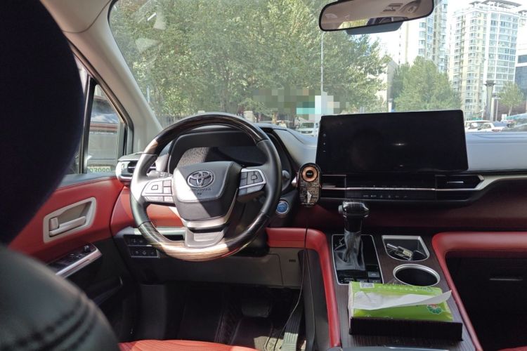 Used Toyota SIENNA 2021 2.5L Hybrid Comfort Edition Steering Wheel